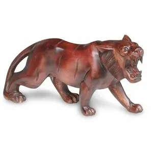 Деревянная фигурка ручной работы "Тигр" 30 см AM1010 - c  купить в интернет магазине Мебель из массива. Звоните +7 495 961-63-63 Мебель Индонезии