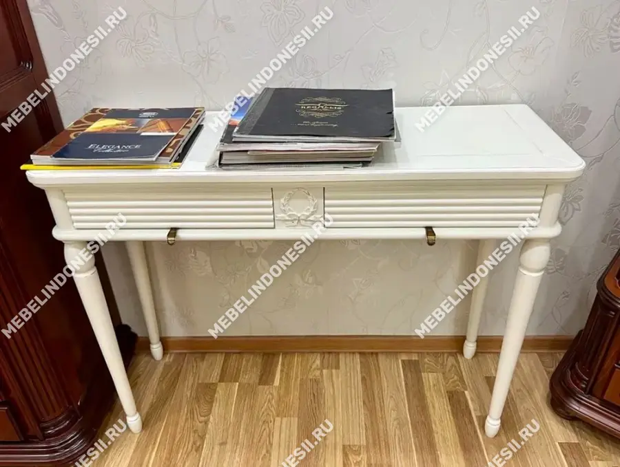 Консоль "Мария Сильва" Орех MS916  купить в интернет магазине Мебель из массива. Звоните +7 495 961-63-63 Столики консоли из массива дерева