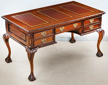 Письменный стол 140 Chippendale Brown MSU.106 B ppd-25 купить в интернет магазине Мебель из массива. Звоните +7 495 961-63-63 Письменные столы из Индонезии