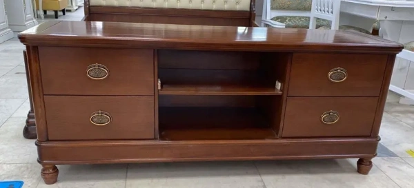 Тумба под ТВ 1800 "Мария Сильва" Орех MS931  купить в интернет магазине Мебель из массива. Звоните +7 495 961-63-63 Тумбы ТВ из массива дерева